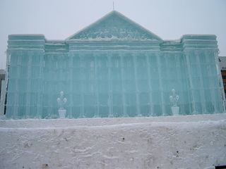 北海道：第54回さっぽろ雪まつりの大氷像 大英博物館