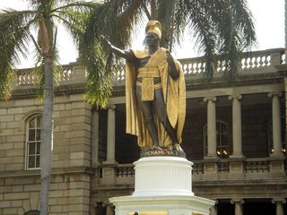 ハワイ：カメハメハ大王の銅像