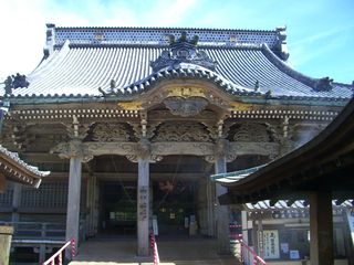 千葉県：誕生寺の祖師堂