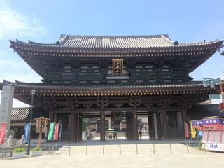 神奈川県：川崎大師の大山門